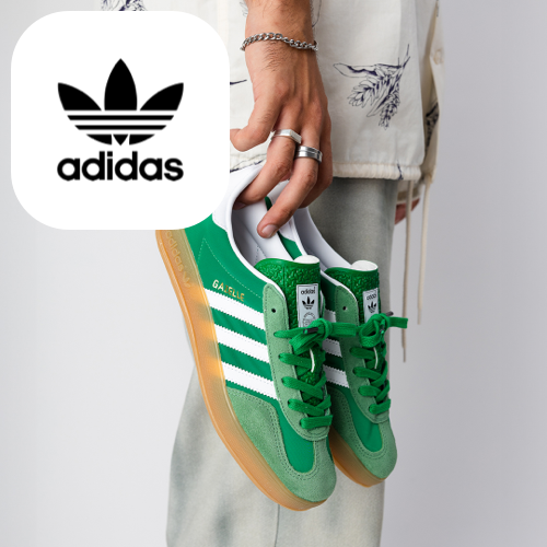 vetrina adidas originals